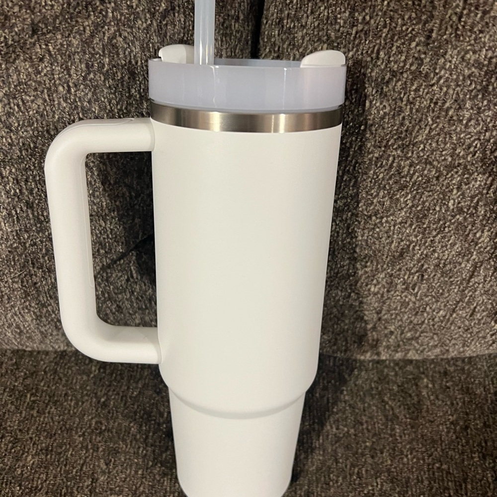 Stanley White Travel Mug with Handle